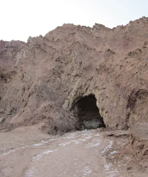 غار نمکدان، هرمزگان
