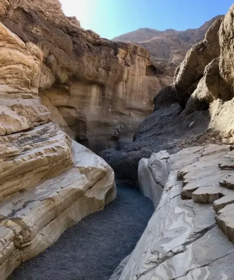 تنگ نخل‌خین، هرمزگان
