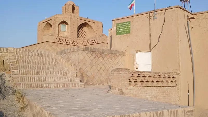 آرامگاه ابن حسام خوسفی - تصویر 1