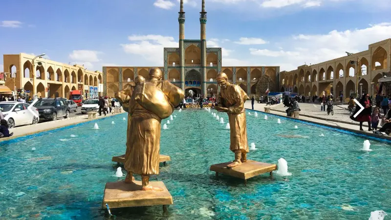 میدان امیر چخماق - تصویر 3