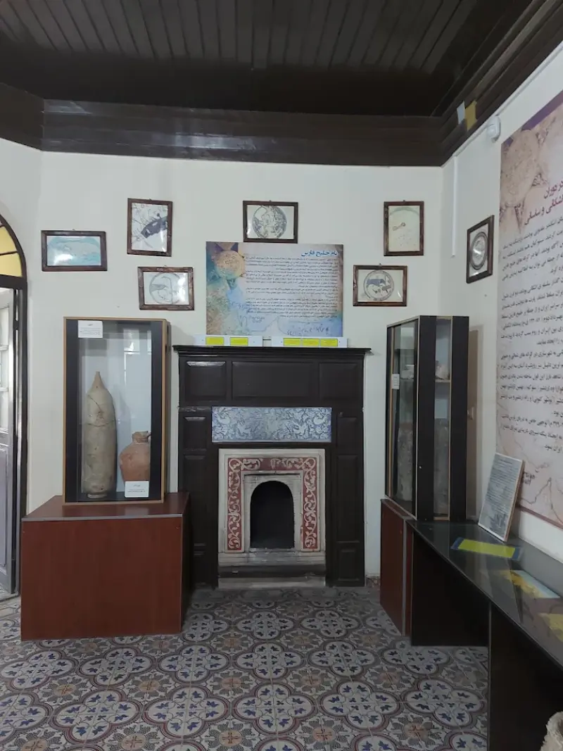 عمارت کلاه‌فرنگی بوشهر - تصویر 3