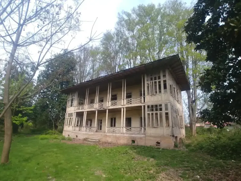 باغ و عمارت تاریخی چوکام