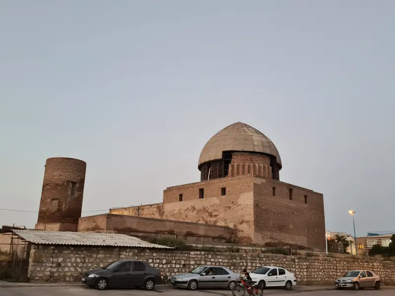 جمعه مسجد - تصویر 1