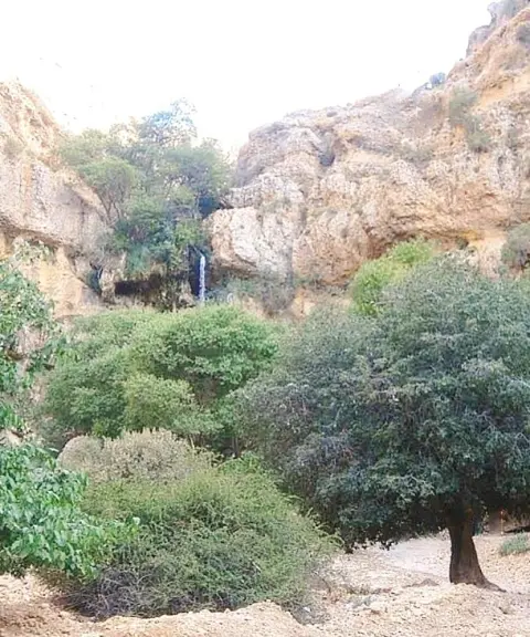 آبشار چیکان، فارس