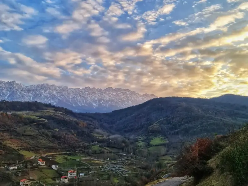 روستای میانا