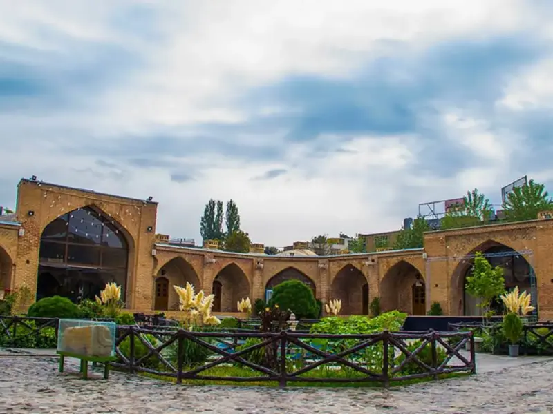 کاروانسرای شاه عباسی