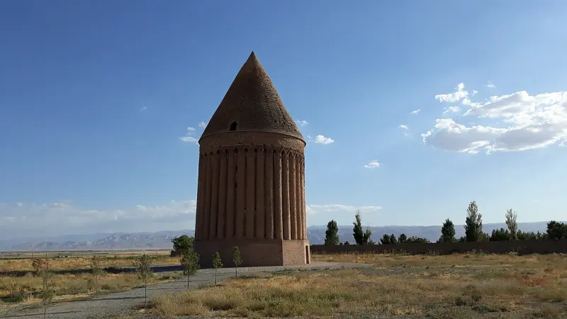میل رادکان - تصویر 1