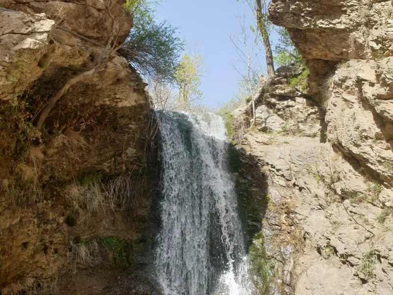 آبشار کارا