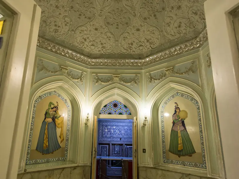 عمارت قصر آینه - تصویر 5