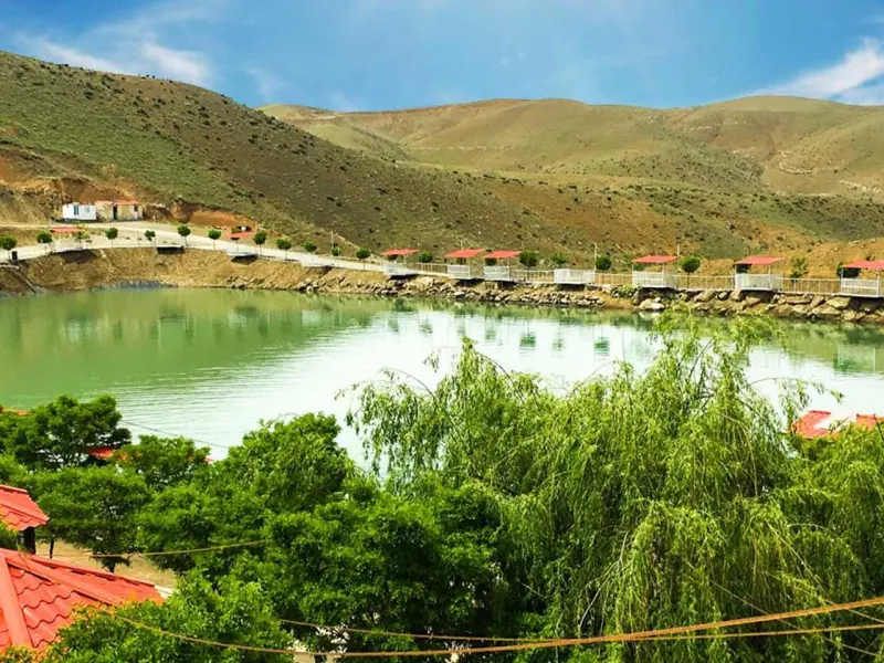 دریاچه عسل - تصویر 1