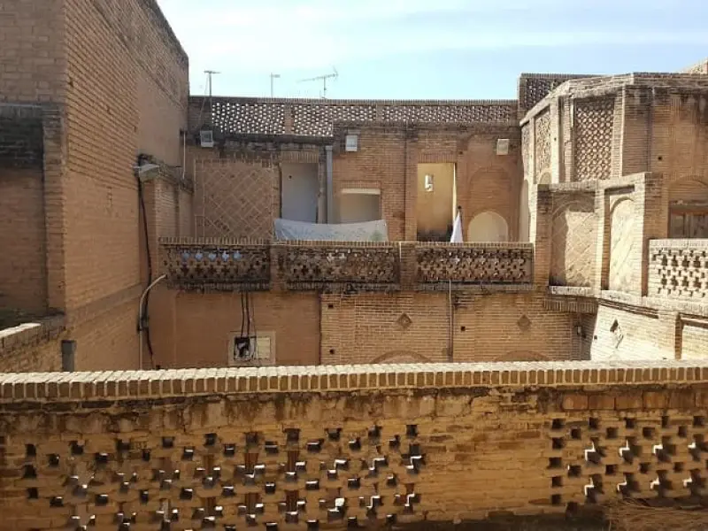 خانه سوزنگر - تصویر 4