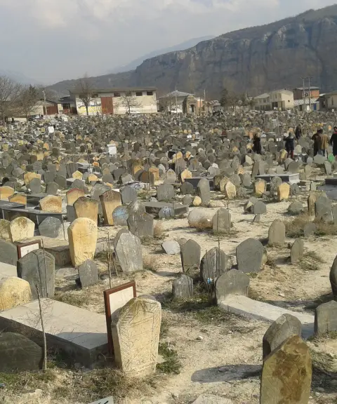 گورستان سفیدچاه، مازندران
