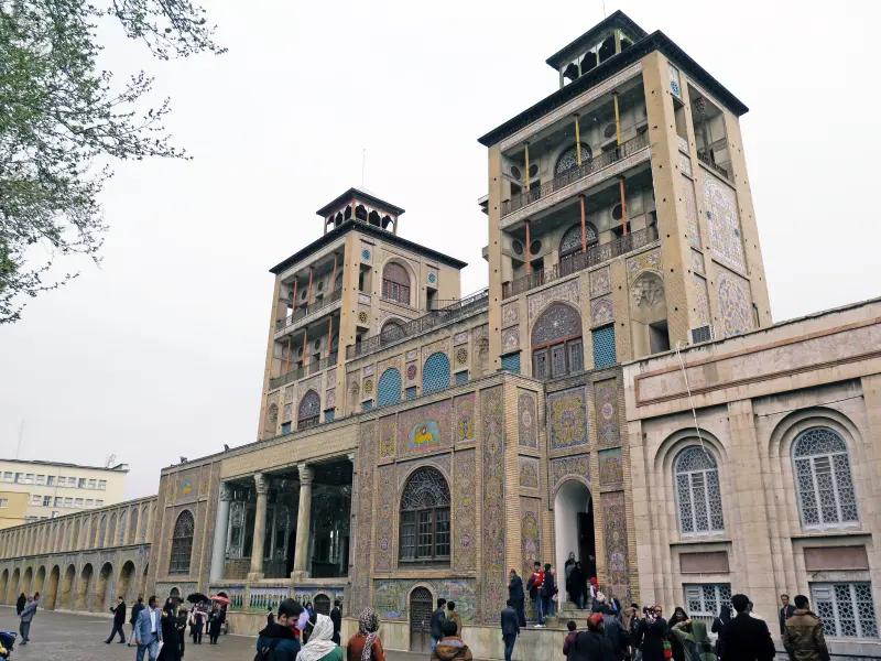 عمارت شمس العماره