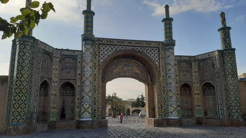 دروازه درب‌کوشک - تصویر 1