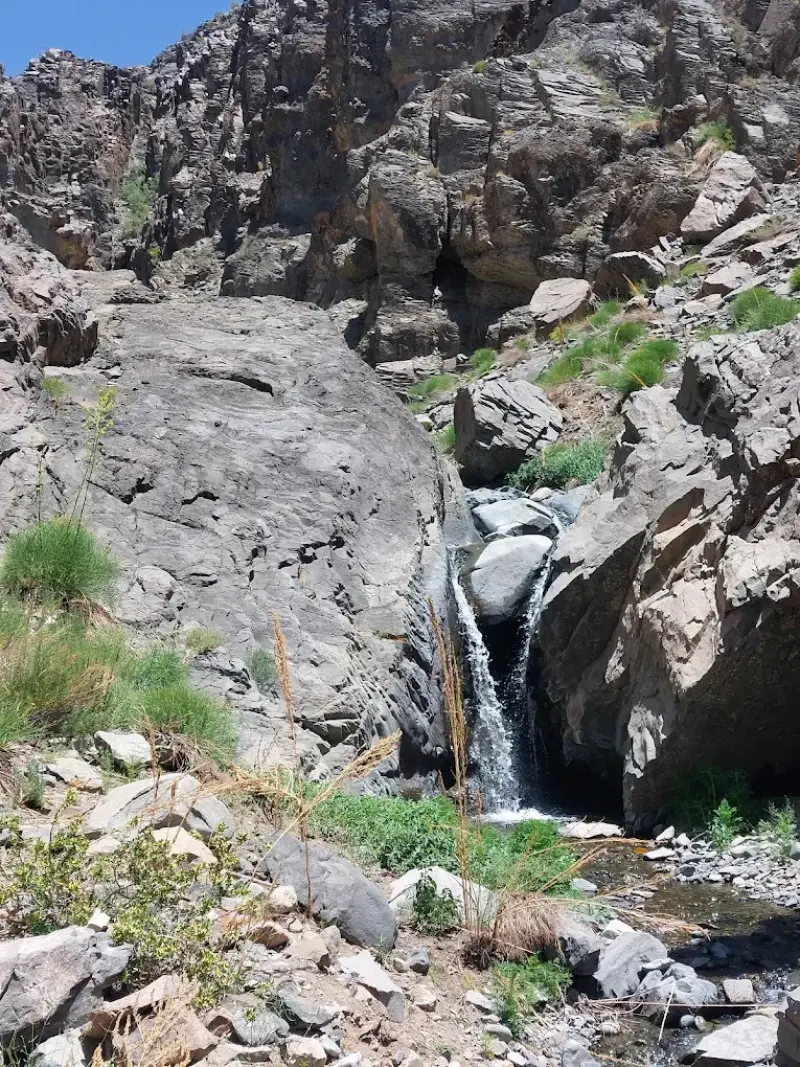 آبشار عشق آباد - تصویر 1