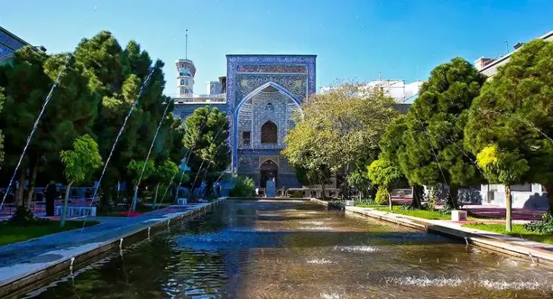 مدرسه میرزا‌ جعفر - تصویر 1