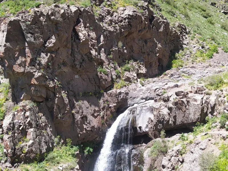 آبشار بلوکان - تصویر 5