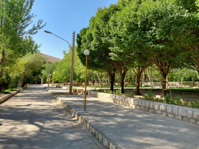گردشگاه و چشمه سیاسرد - تصویر 1