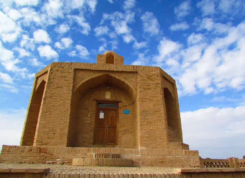 آرامگاه ابن حسام خوسفی - تصویر 7
