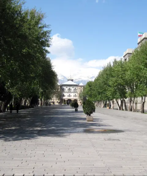 میدان مشق، تهران