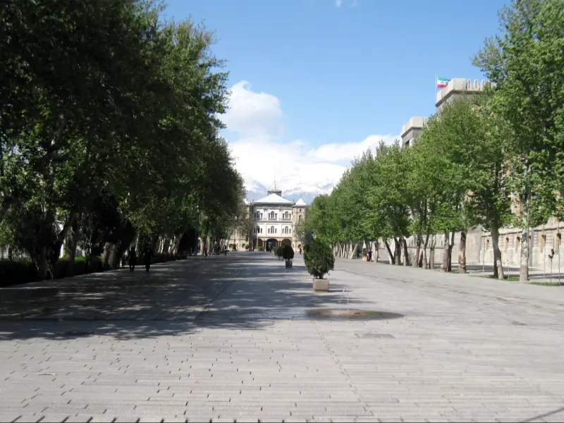 میدان مشق