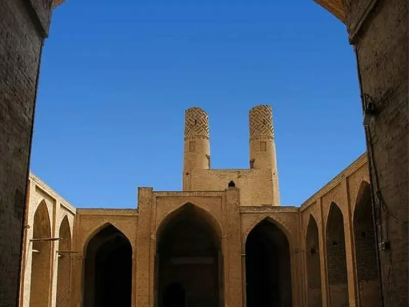 مسجد جامع اشترجان - تصویر 2