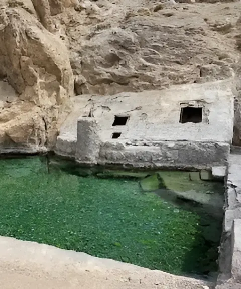 چشمه هنده، اصفهان
