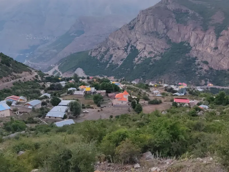 روستای سیاه بیشه
