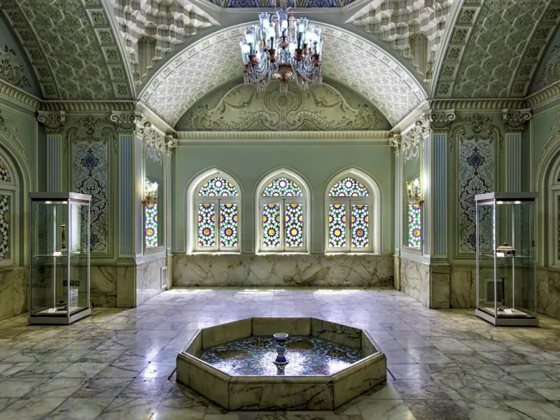 عمارت قصر آینه - تصویر 1