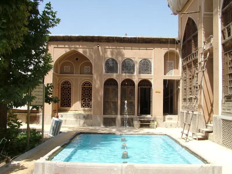 خانه قزوینی‌ها