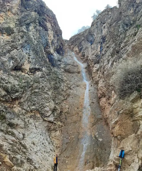 آبشار گچان، ایلام