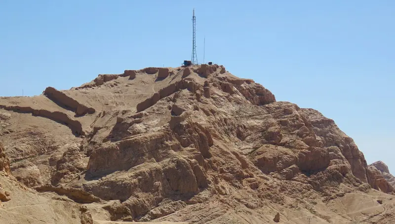 قلعه اردشیر - تصویر 1