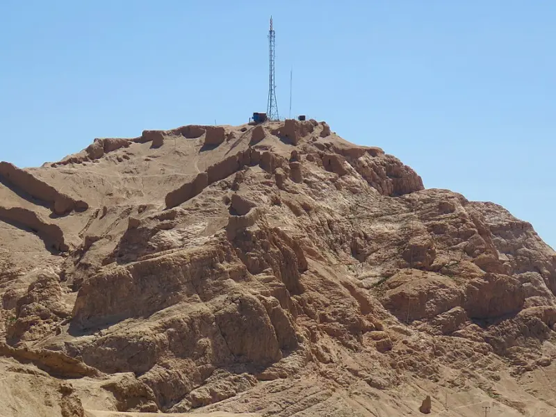 قلعه اردشیر - تصویر 1
