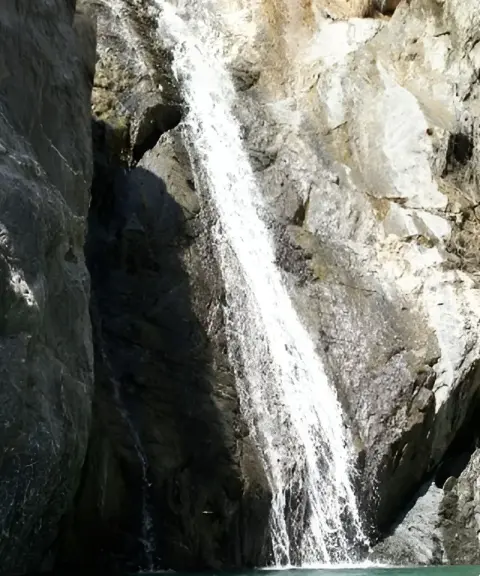 آبشار گرموسی، سیستان وبلوچستان