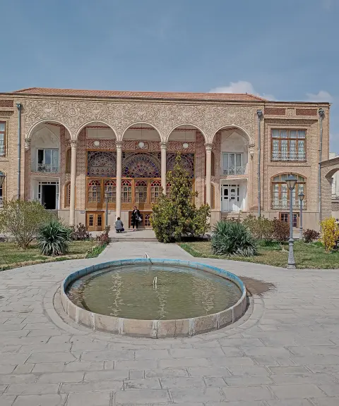خانه بهنام، آذربایجان شرقی