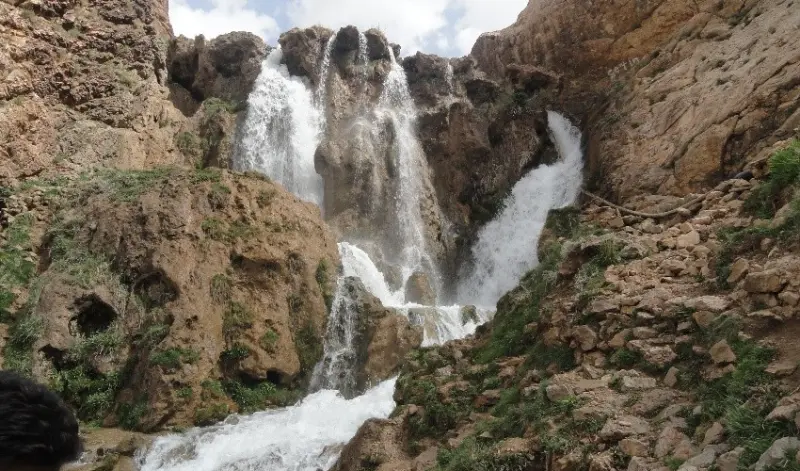 آبشار شیخ علی‌خان - تصویر 1