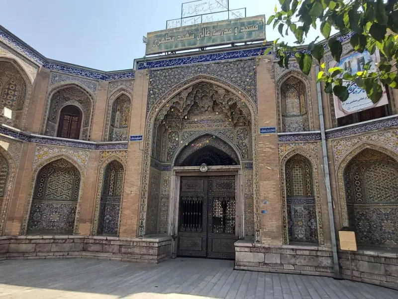 مسجد سپهسالار - تصویر 2