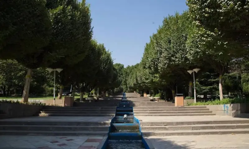 پارک نیاوران - تصویر 1