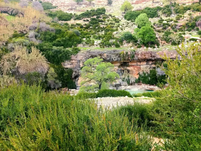 آبشار طوف خیمه سوق - تصویر 2