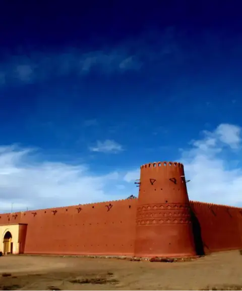 ارگ گوگد، اصفهان