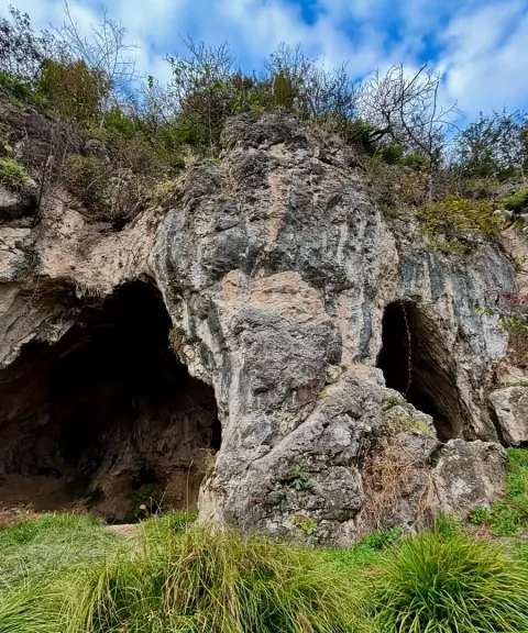 غار نرگسی، مازندران