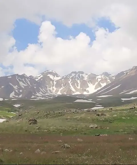 روستای آلوارس، اردبیل