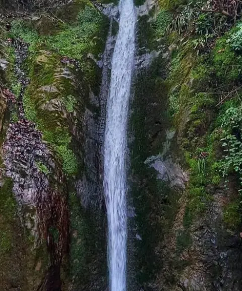 آبشار آلامن، گلستان