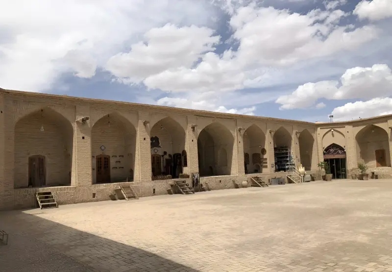 کاروانسرای شاه عباسی میبد - تصویر 1