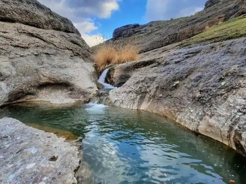 آبشار طلایی مخملکوه - تصویر 5
