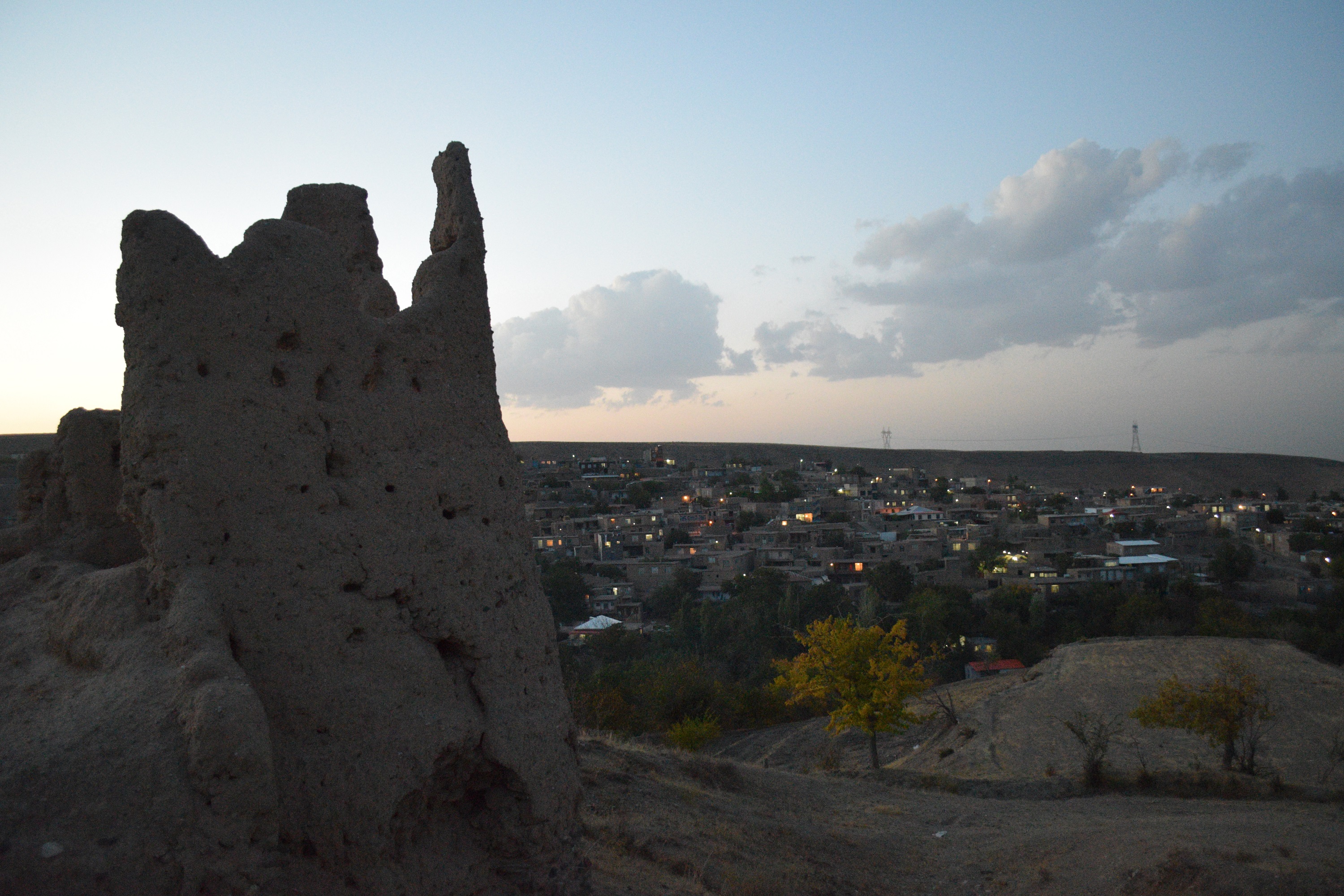 برج قلعه اسجیل - تصویر 1